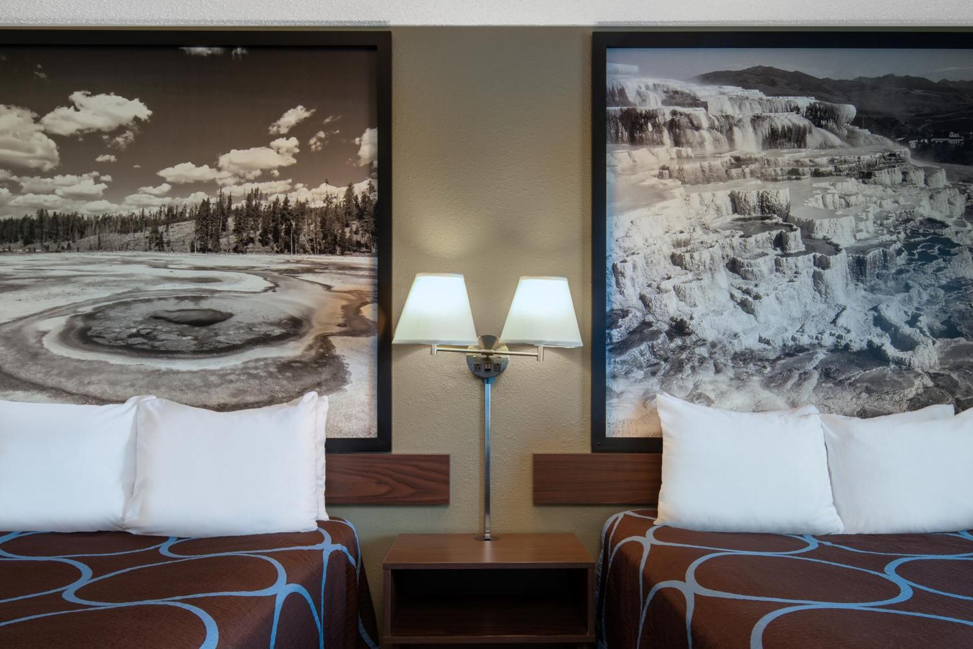 Super 8 By Wyndham Livingston Yellowstone Екстер'єр фото
