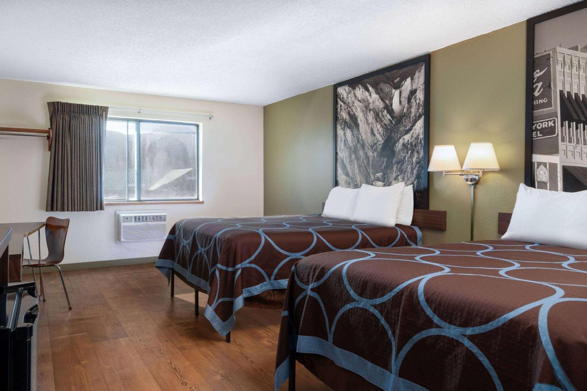Super 8 By Wyndham Livingston Yellowstone Екстер'єр фото